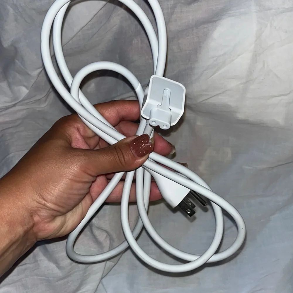 APPLE Macbook Charger Volex APC7H Power Cord Charging Extender Cable - White